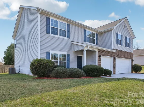 10229 Highland Creek Cir, Indian Land, SC 29707
