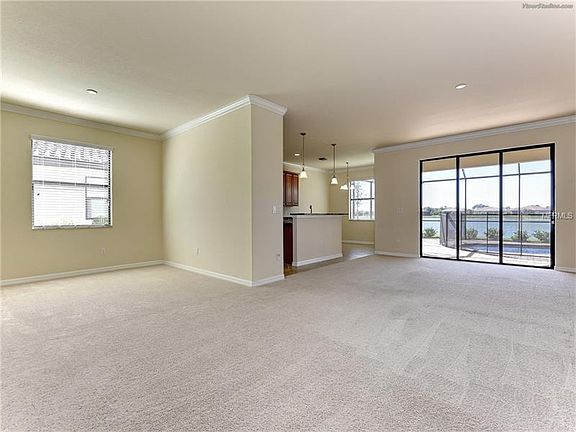 3rd image of 13182 Famiglia Dr