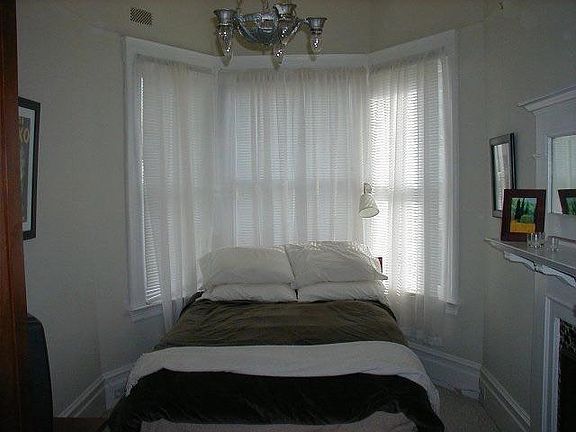 2nd image of 219A Jersey St