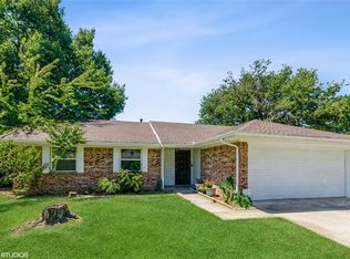 13102 Twin Oaks Dr, Balch Springs, TX 75180
