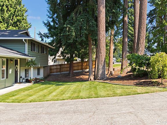 3rd image of 14414 106th Avenue Ct E