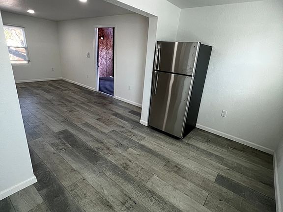 3rd image of 500 Audubon Pl APT 3