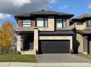 6461 Renaud Rd, Ottawa, ON K1W0R8