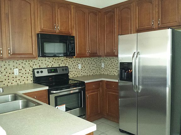 3rd image of 2510 Stockton Dr #2510
