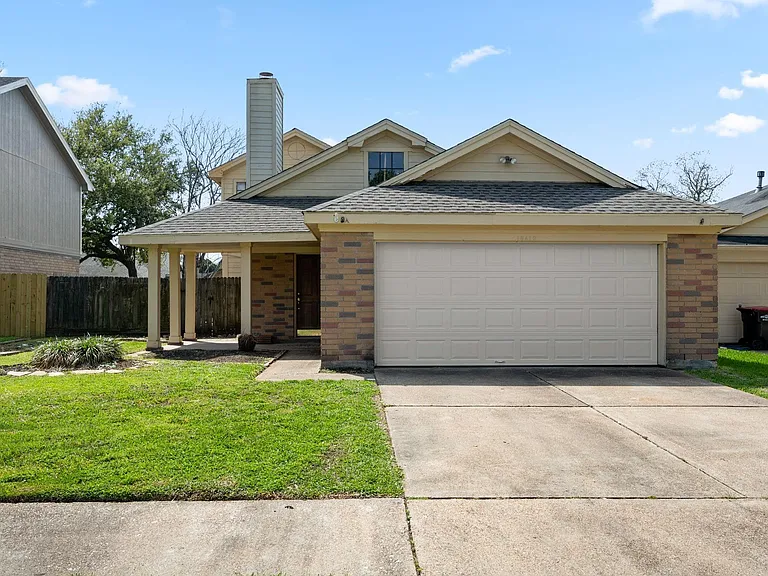 15419 Scenic Haven Dr — Photo 2