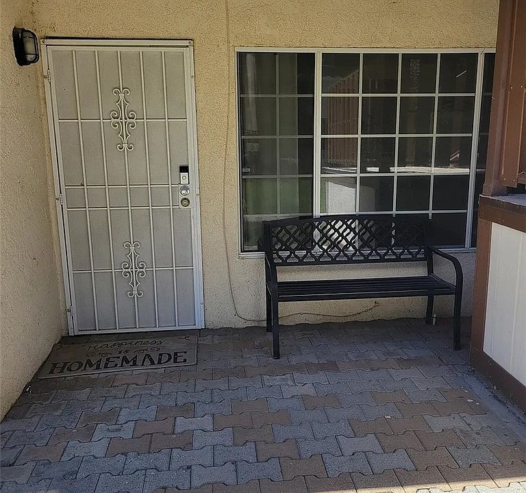 1st image of 3840 W Jacinto View Rd