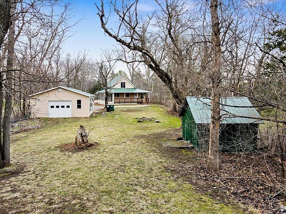 3rd image of 14855 Oakhill Rd N