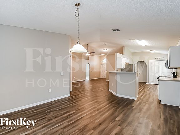 4th image of 5508 Ortega Park Blvd