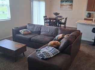 6841 Sandle Dr, Jacksonville, FL 32219