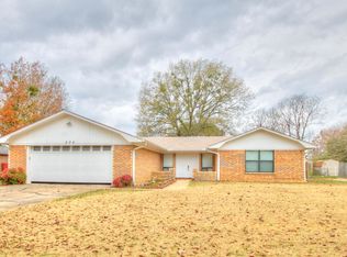 204 Ridgecrest St, New Boston, TX 75570