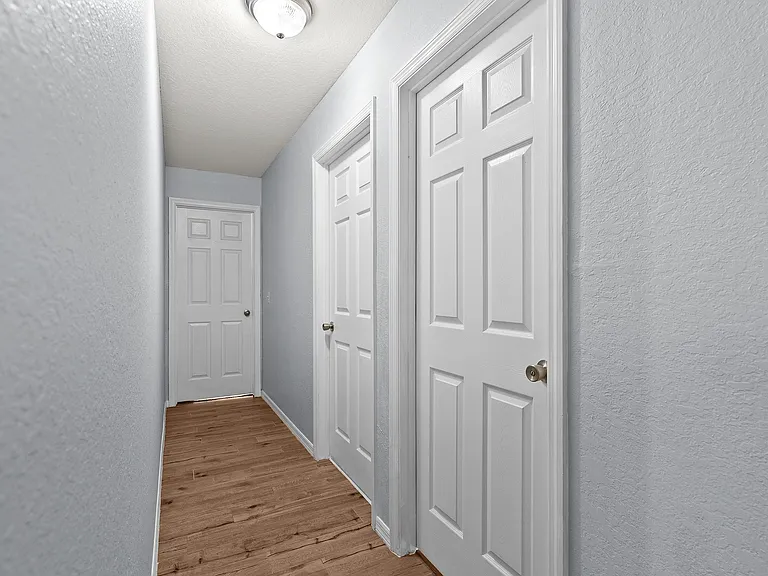 11366 Riddle Dr — Photo 32