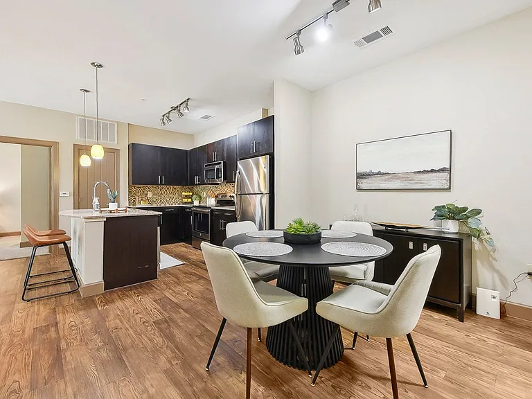 Lakeline East Apartments, Cedar Park, Texas