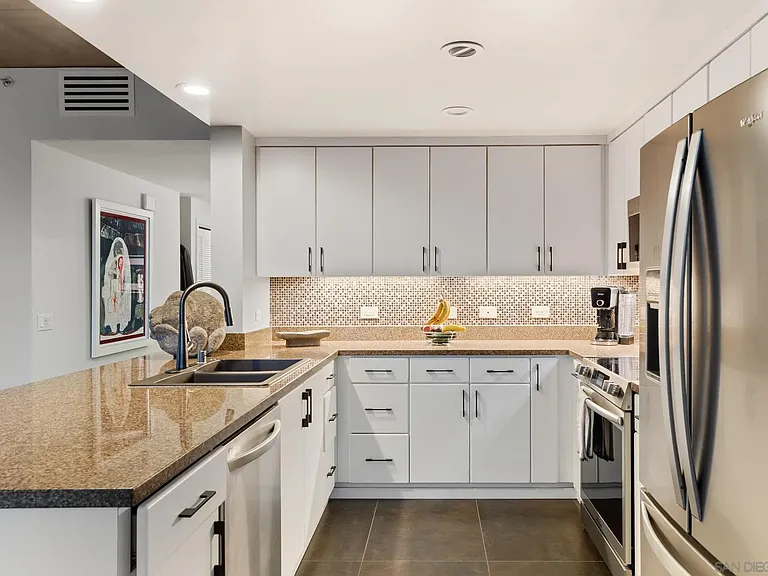 1080 Park Blvd #1702 — Photo 31