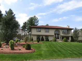 20 Eddy Dr, Westport, MA 02790