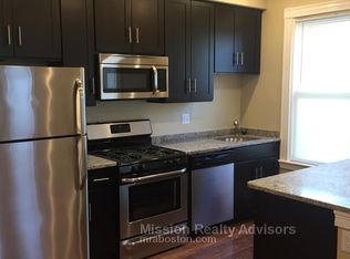 779 Parker St #4M, Boston, MA 02120