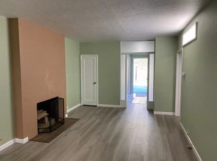 842 Cedar St #840, Alameda, CA 94501