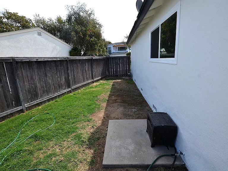 151 Acacia Way — Photo 22
