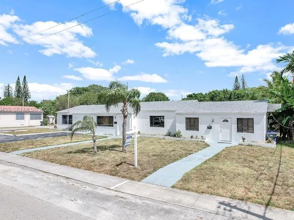 2415 Pierce St, Hollywood, FL 33020