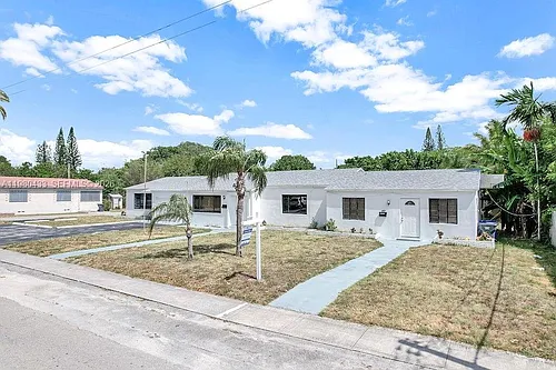 2415 Pierce St #- Photo 1