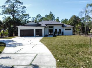 181 9th St SW, Naples, FL 34117