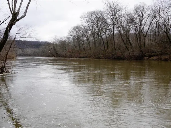 20409 Hartford Rd, Dixon, MO 65459