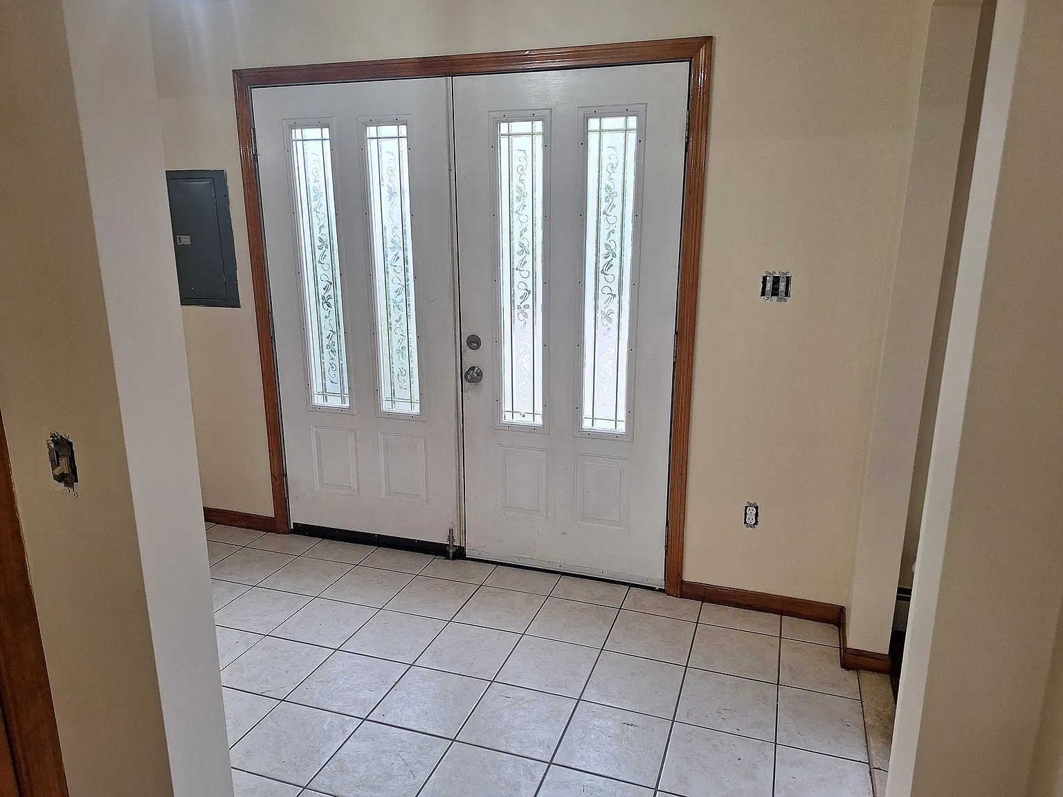4 bed, 2574 sqft, $4,800 — Photo 3