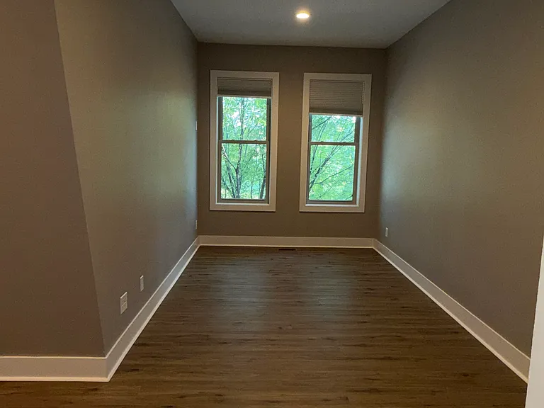 440 Northern Ave — Photo 32