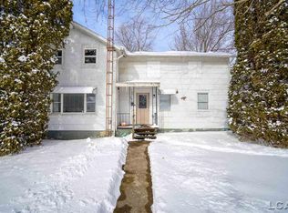 116 Hill St, Hudson, MI 49247