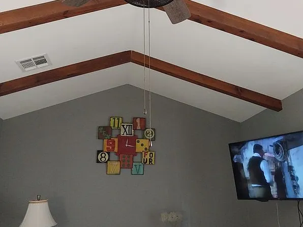 500 N Main St, Coal Hill, AR 72832