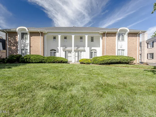 5146 Regency Dr APT 2, Toledo, OH 43615