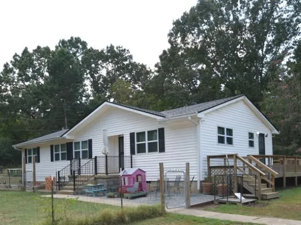 725 Shinault Rd, Byhalia, MS 38611