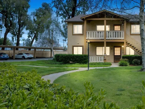 1423 Graves Ave Unit 220, El Cajon, CA 92021