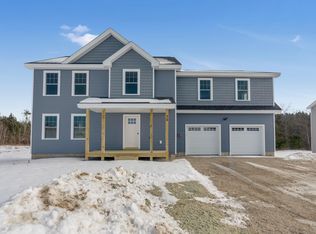 10 Cowbell Drive, Gorham, ME 04038