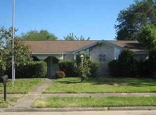 1203 Wentwood Dr, Pasadena, TX 77504