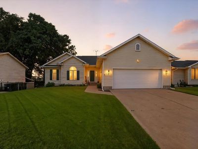 1023 Barnett Dr, Cedar Falls, IA, 50613