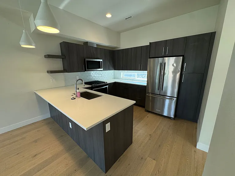 3050 Wilson Ct #6 — Photo 6