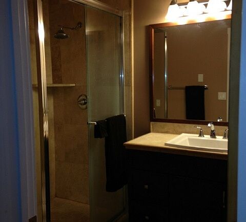 4th image of 139 N Grand Ave Ste 2