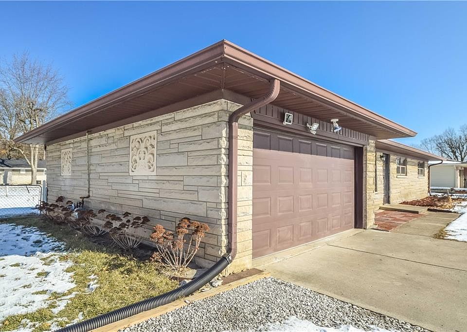 1st image of 4434 Knoll Top Dr