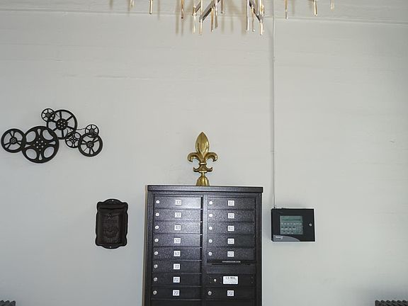 Mailbox