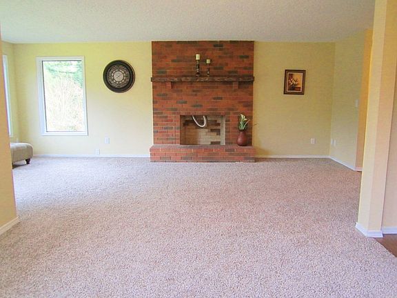 5th image of 23018 NE 115th St