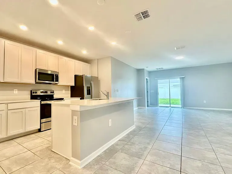 519 Hatteras Rd — Photo 9