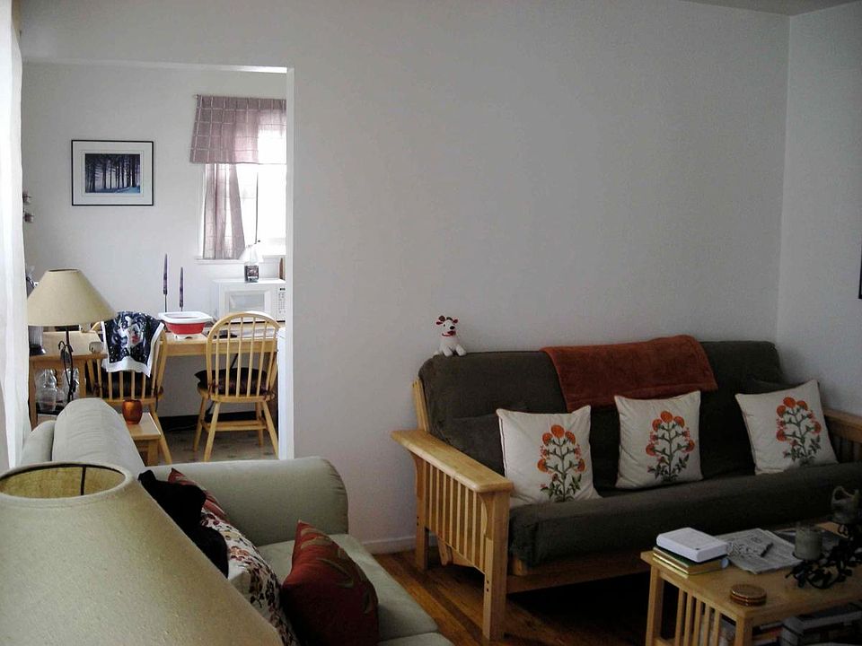 living rm & dining