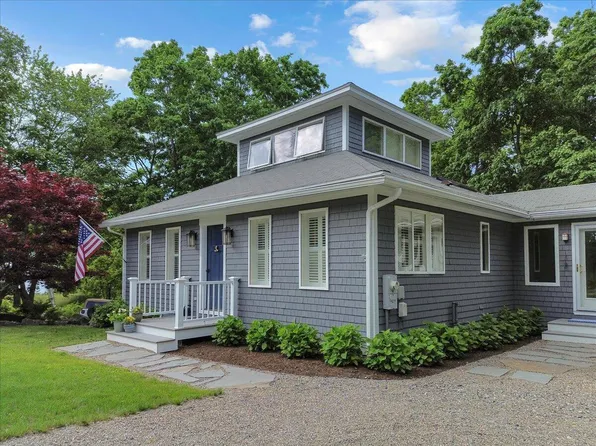 101 Wadsworth Cove Road, Castine, ME 04421