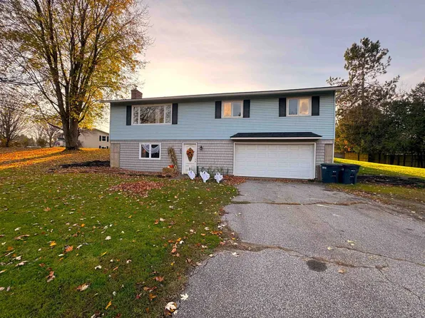 80 W Cobble Hill Road, Barre Town, VT 05641