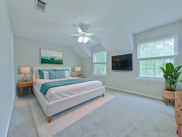 107 Skinner Cir — Photo 10