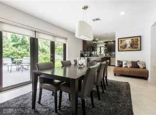 1619 Bayview Dr, Fort Lauderdale, FL 33305