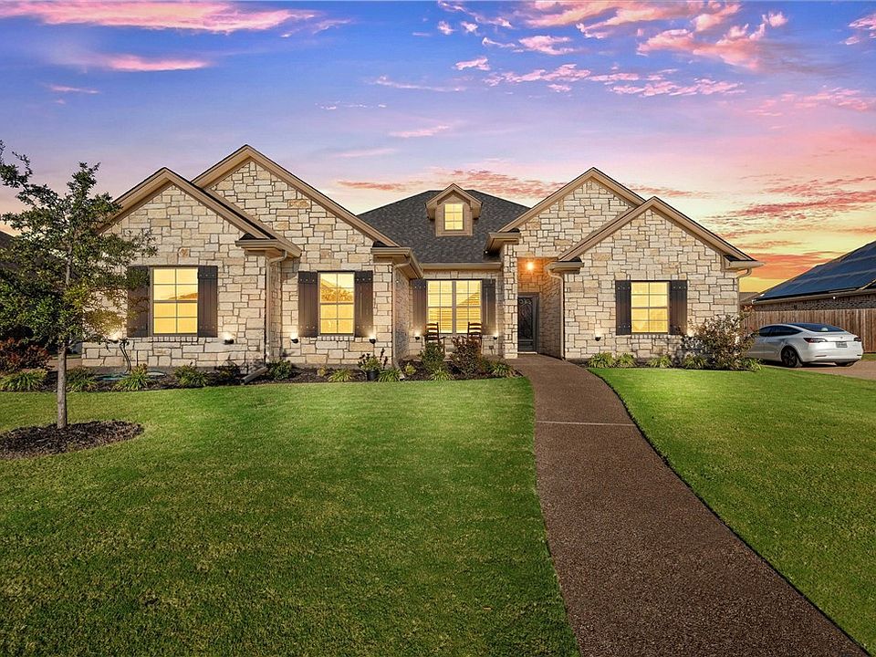 1st image of 409 Sagebrush Ln