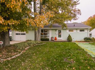 219 Fairfield Rd, Avon Lake, OH 44012