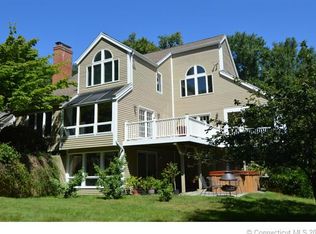 93 Goose Hill Rd, Chester, CT 06412