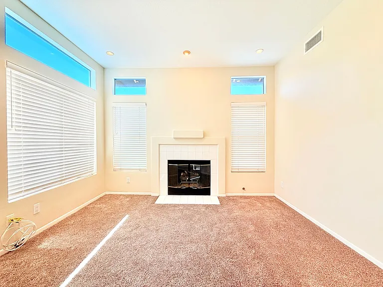 938 S Country Glen Way — Photo 8